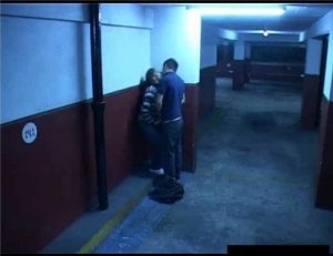 Видео наблюдение паркинга, засняло секс молодой парочки